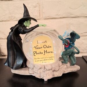 NIB Wizard Of Oz Wicked Witch & Flying Monkey Waterball Picture Frame ENESCO